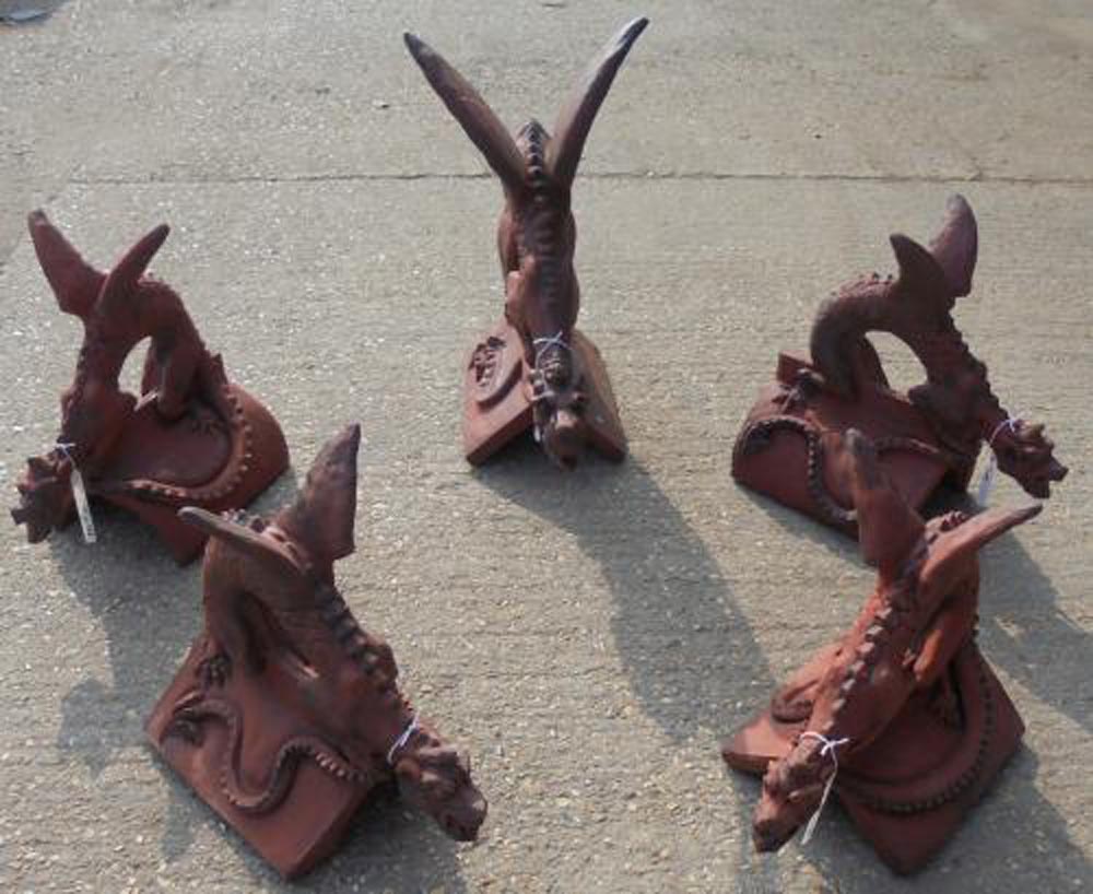 Dragon ridge top finials