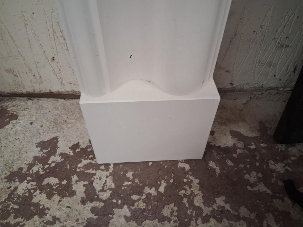 Fire surround