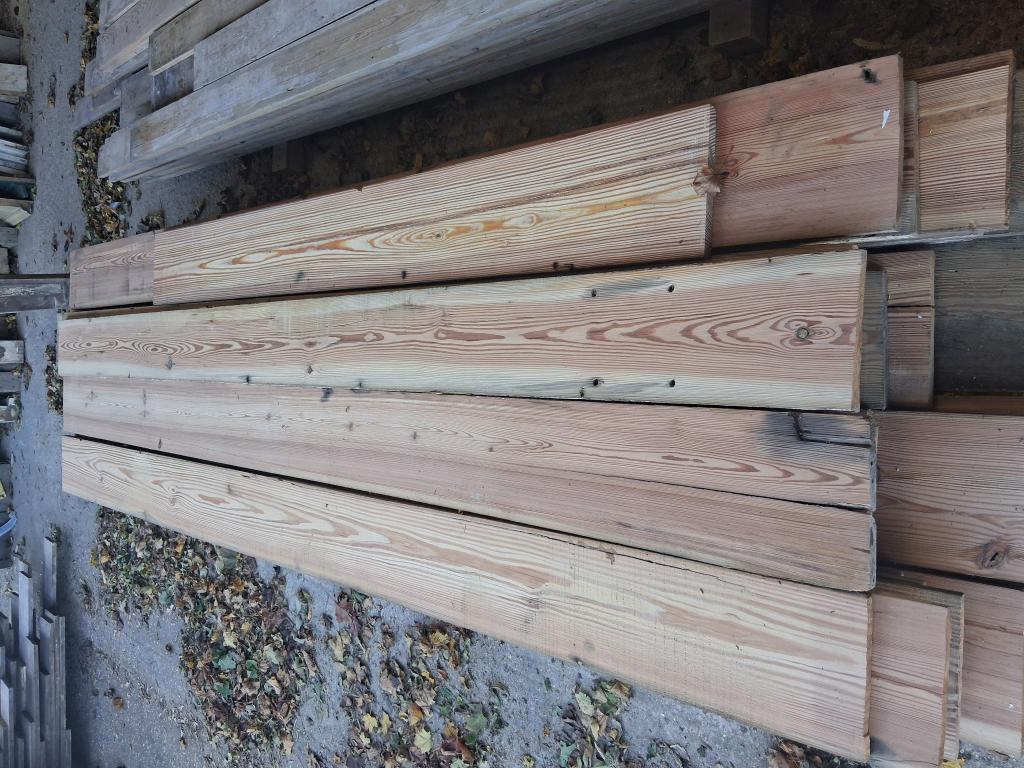 Pine Flooring