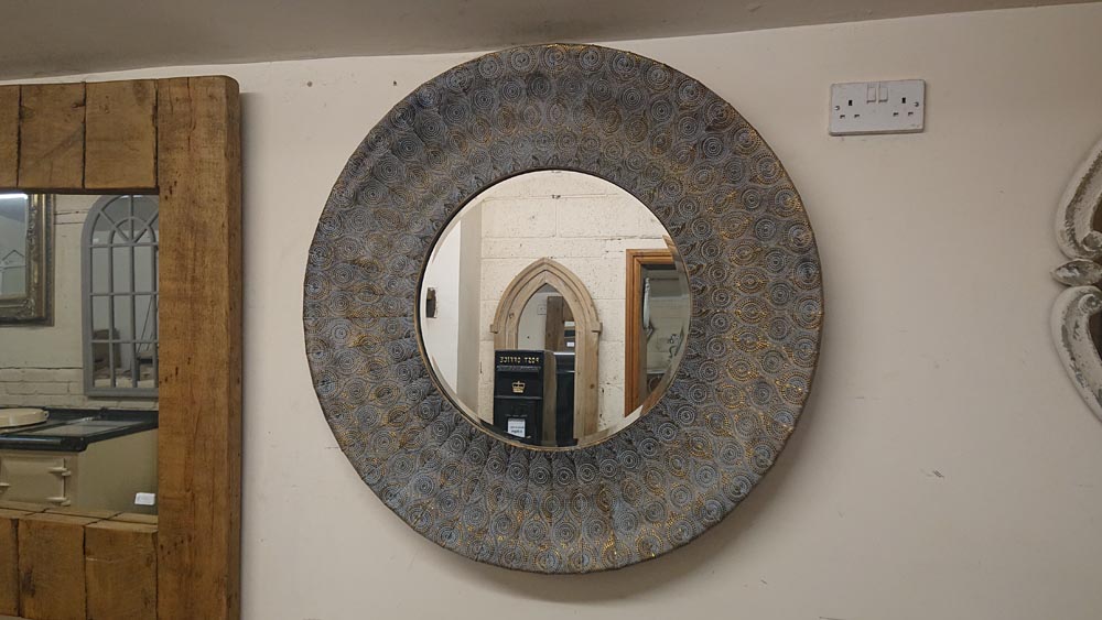 <p>Metal Mirror</p><p><span style="color: rgb(80, 80, 80); font-family: Montserrat; font-size: 14px;"><b>H: 93cm W: 93cm D: 9cm</b></span><br></p>