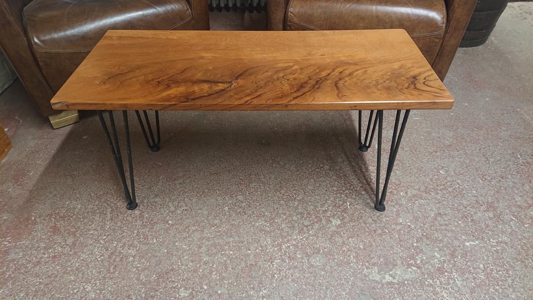 <p>Mahogany Top Coffee Table on Black Hair Pin Legs</p><p><br></p>