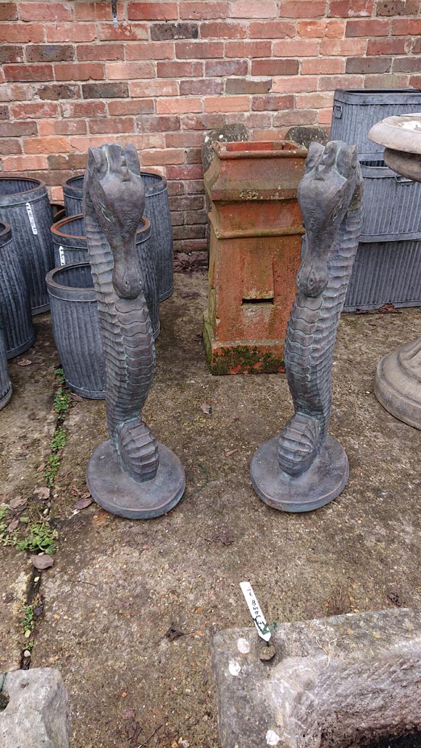 <p>Pair Sea horse Statues
