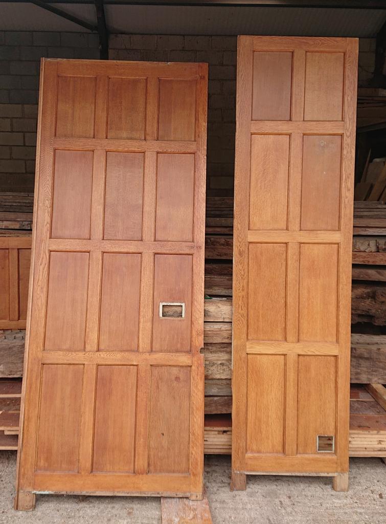 oak panneling