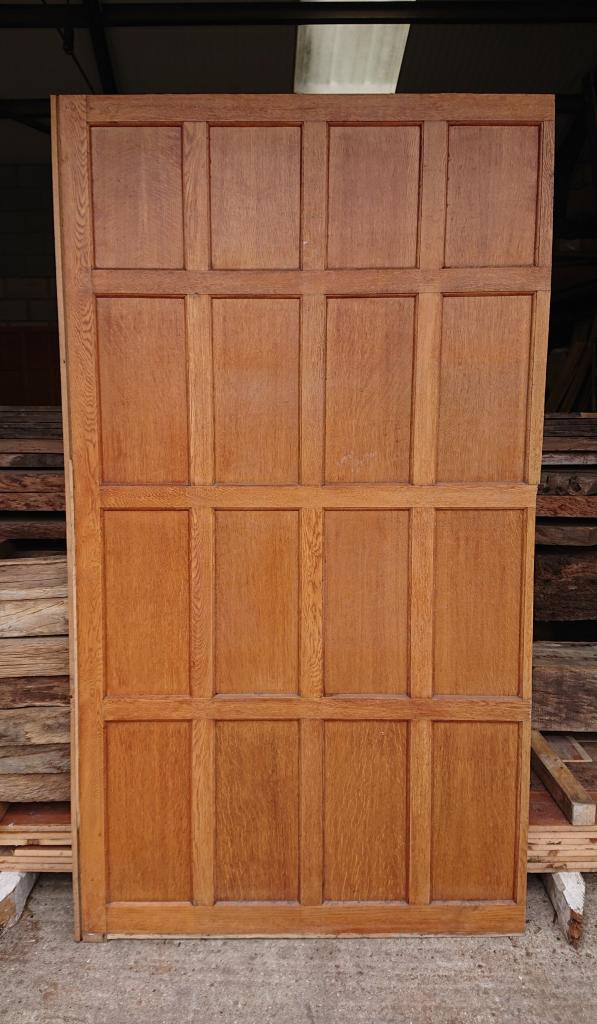 oak panneling