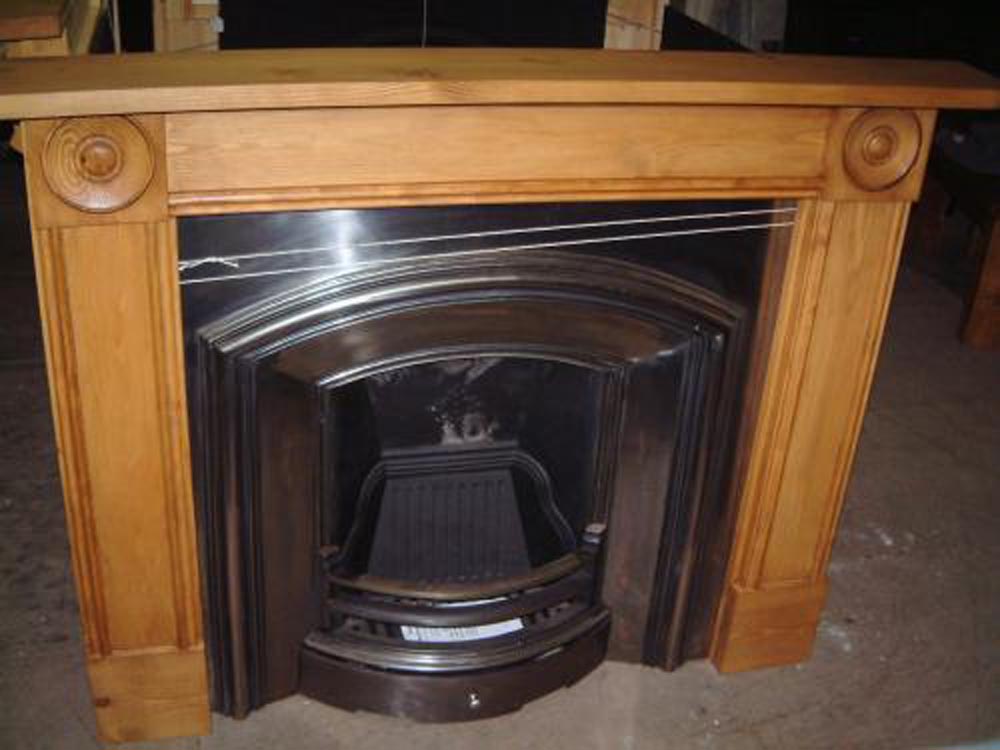 Tavey Roundhall Pine Surround
Can be made to size