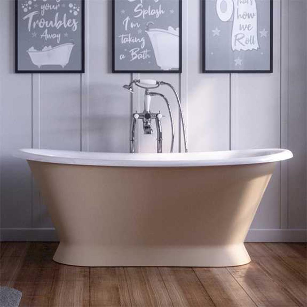 <p>Double ended Plinth Bath</p><p>1680 long 760 wide 675 high</p><p>Painted in choice of colour