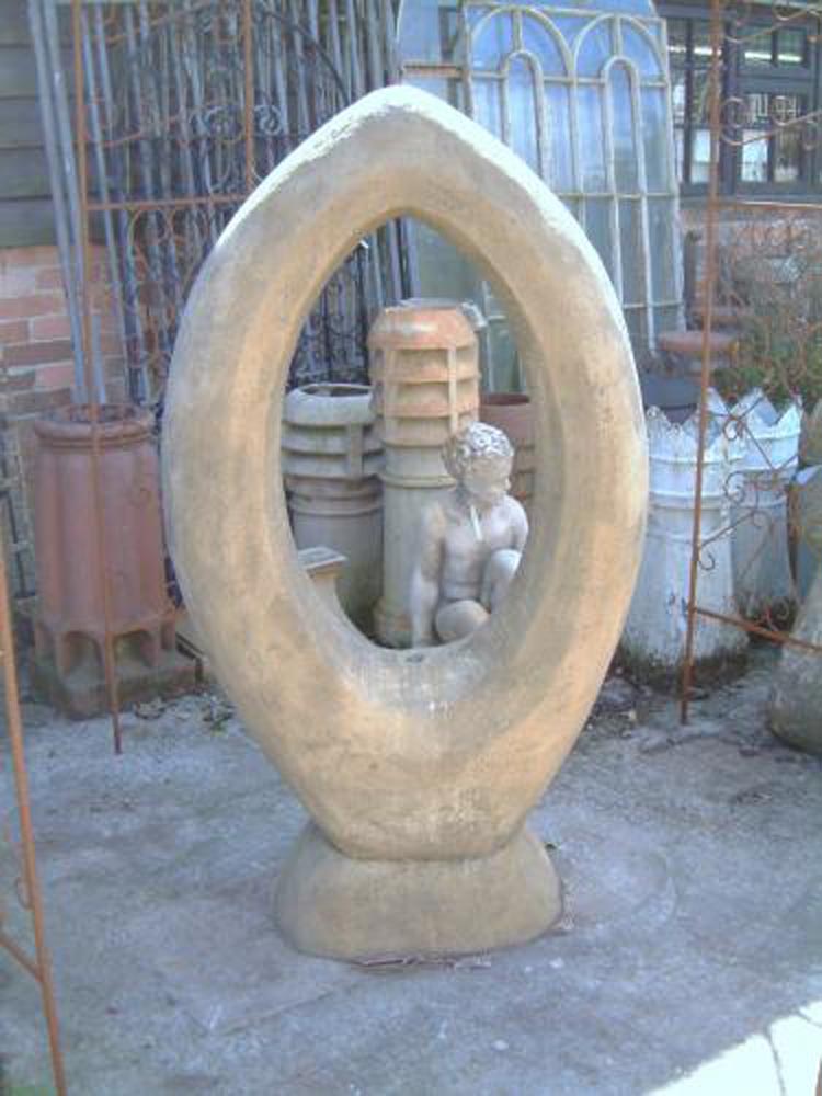 Large Contempery water feature 