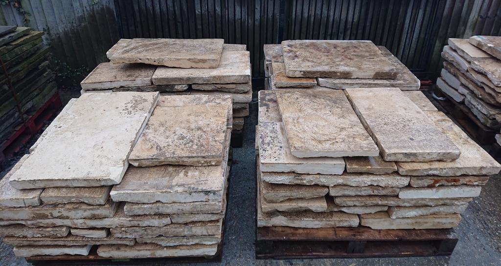 Reclaimed Cotswolds flagstone