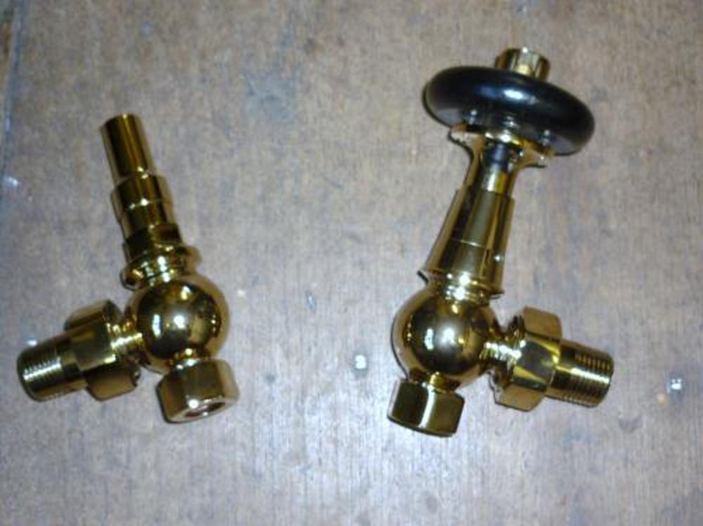 Polished brass thermostatic <br>radiator valves