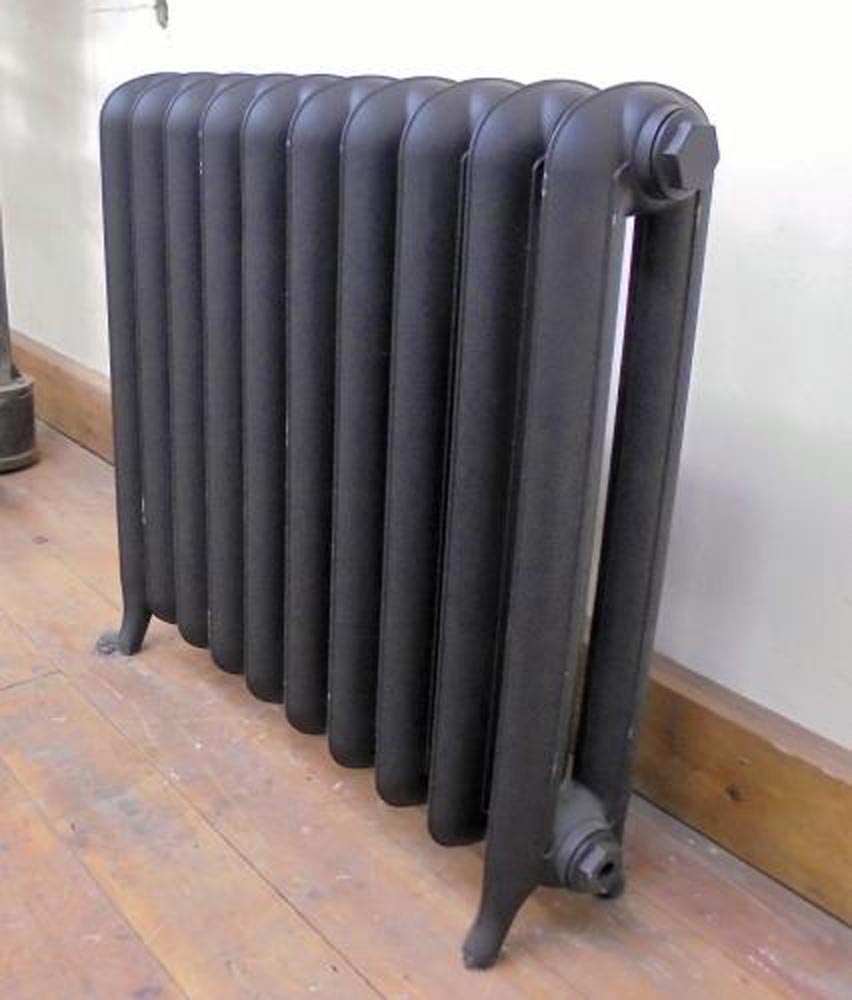 <p>Princess reproduction radiator<br>Avaiable in heights 55cm , 75cm, 81cm</p><p>Built to length required</p>