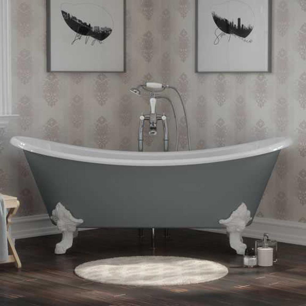 <p>Double ended slipper bath</p><p>1840 long 780 wide 730 high</p><p>Painted in choice of colour</p><p>Bath feet painted or Chrome finish